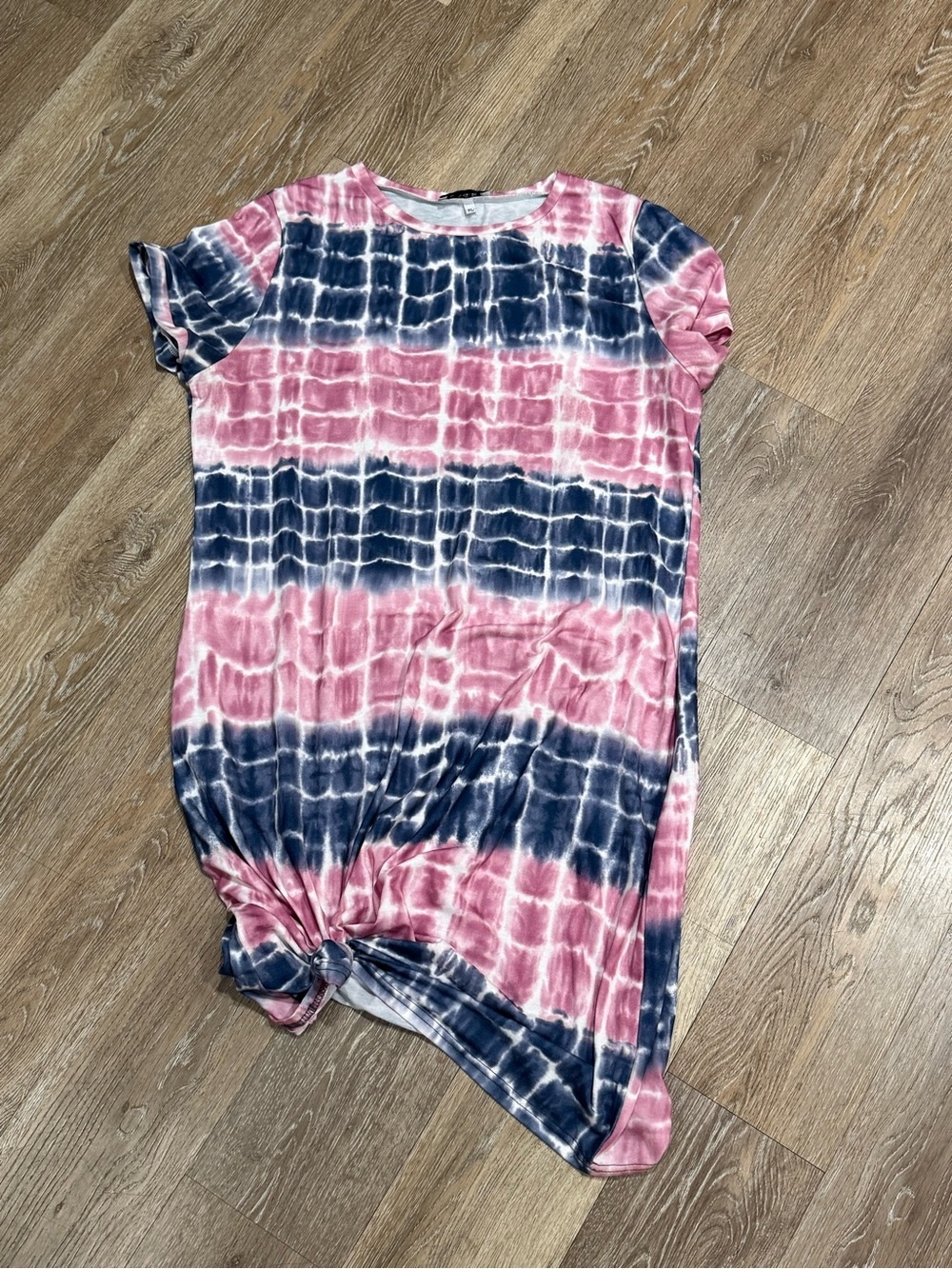 Elings Tie Dye T-Shirt Dress XL Pink Blue Striped Short Sleeve Asymmetric Knot